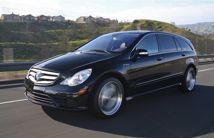 მინივენი, რომლის ყოლაზეც არასდროს გიფიქრიათ: Mercedes-Benz R63 AMG