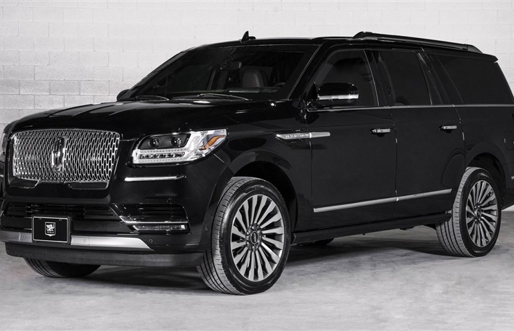 მოძრავი ციხე-სიმაგრე: შეჯავშნული Lincoln Navigator-ი