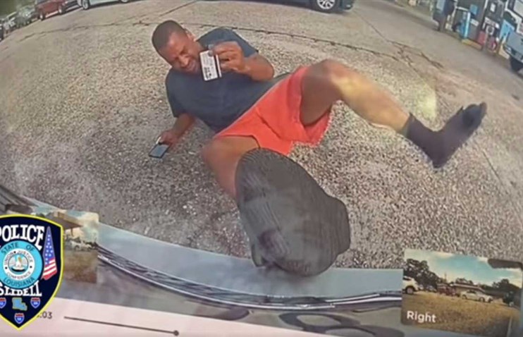 Tesla-ს კამერაში გამოჩნდა, რომ კაცი მას სპეციალურად შეეჯახა