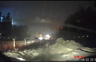 Porsche Taycan-ისთვის ღრმა წყალი დაბრკოლება არაა