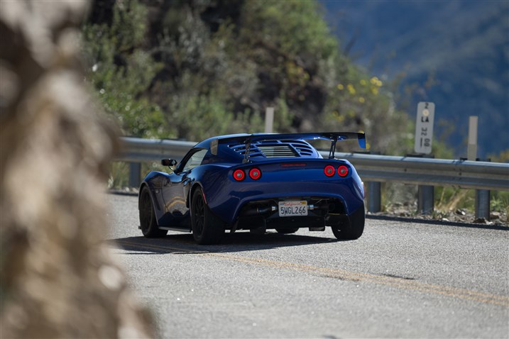 ნამდვილი ბრიტანული მრბოლელი: Lotus Elise K20-ის ძრავით