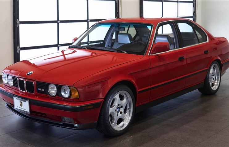 ეს E34 BMW M5 საუკეთესო მდგომარეობაშია და ლას ვეგასში იყიდება