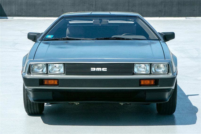 აუქციონი, DeLorean, DMC