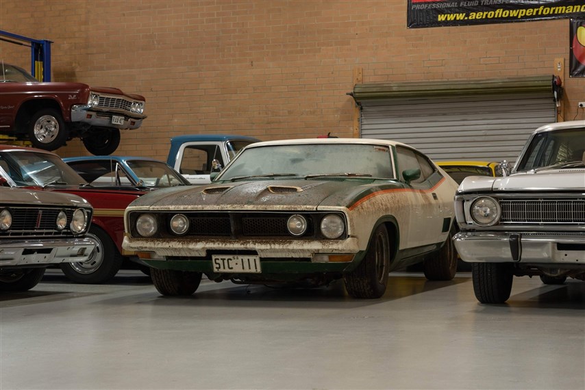 ავსტრალიური ფერმის ფარდულში იშვიათი Ford XB Falcon John Goss Special-ი იპოვეს