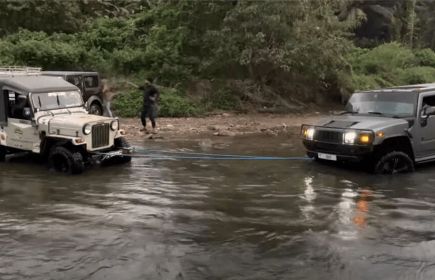 უგზოობა, Mahindra, Hummer
