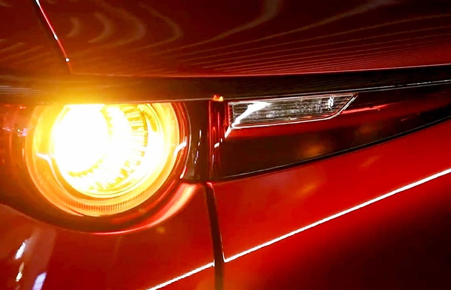 Mazda-ს ახალი მოხვევის სიგნალი ადამიანის გულისცემას იმეორებს