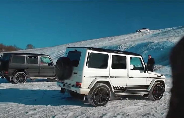 ყველგანმავალი შესაძლებლობების დემონსტრირება: AMG G63 Lexus LX-ის და Touareg-ის წინააღმდეგ