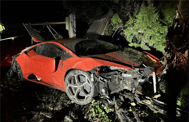 13 წლის ბავშვმა Lamborghini Huracan-ის წვიმიან ამინდში დაამტვრია