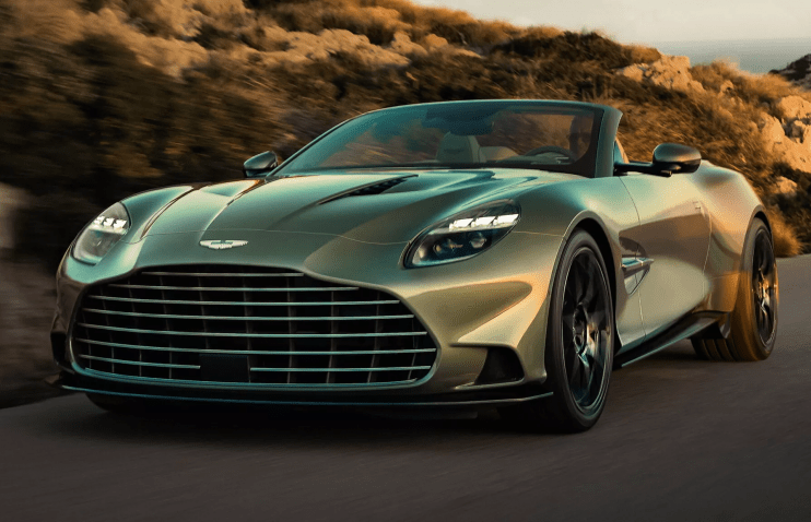 ჯეიმს ბონდის ახალი Aston Martin | უსწრაფესი და უძლიერესი წინაძრავიანი კაბრიოლეტი