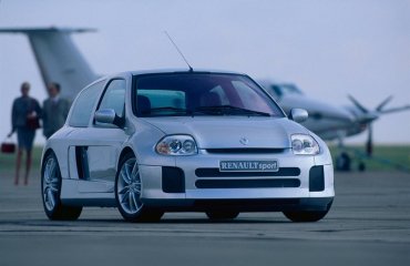 დამქვრივებელი Renault Clio V6, რომელიც უმართავი იყო