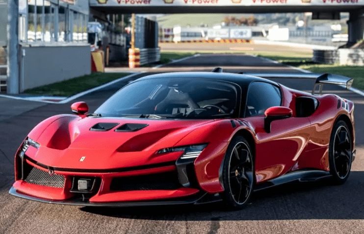 1 000 ცხენის ძალა და უნიკალური ჟღერადობა | Ferrari-ის პირველი ელექტრომობილი