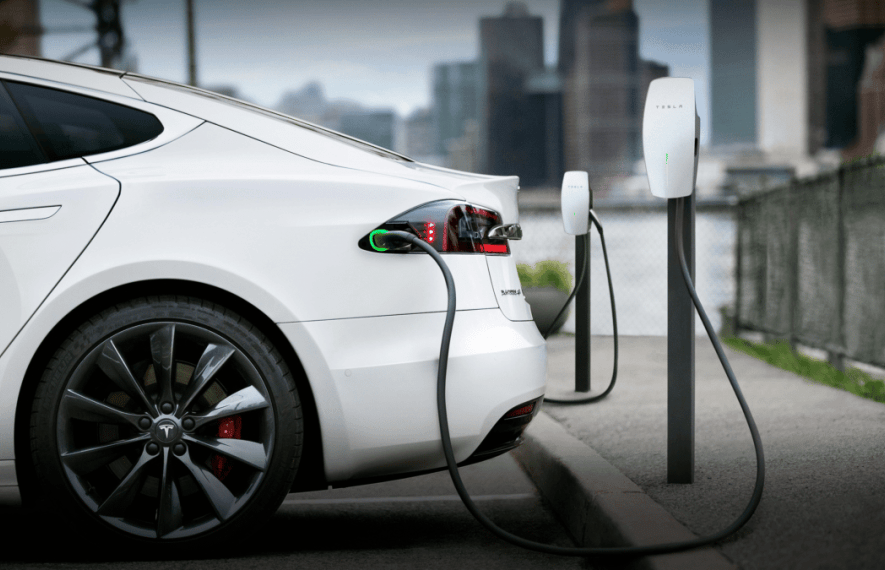 Tesla, ელექტრომობილი, ელექტრომობილები, ტესლა, უბედური შემთხვევა, დამმუხტველი
