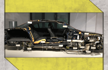 BMW შუაზე გადაჭრეს | რა ხდება სინამდვილეში BMW-ის შიგნით?