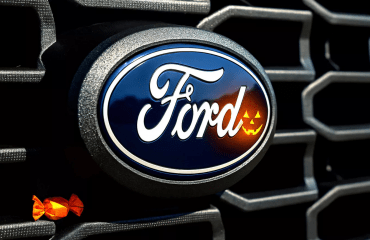 Ford „ახალ მწვერვალებს იპყრობს“ — კომპანიამ 114 000 მანქანა უკან გაიწვია