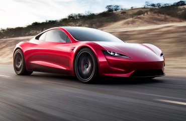 ახლო მომავალში, შესაძლოა, Tesla Roadster მფრინავი მანქანა იყოს