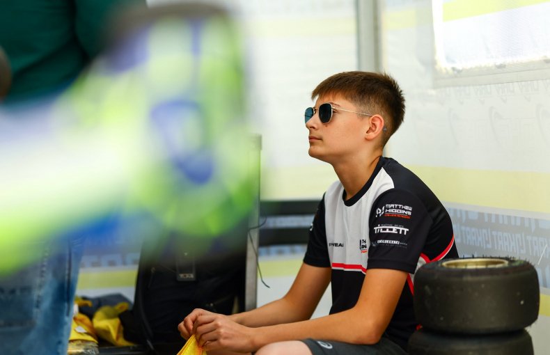 14 წლის მათე კობახიძემ ფორმულა 4-ის ტესტები წარმატებით გაიარა