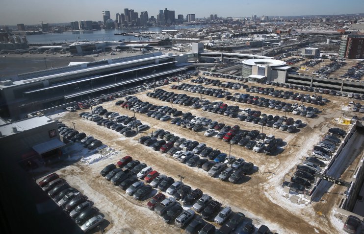 ბოსტონის აეროპორტში მიტოვებული 70-ზე მეტი მანქანა აუქციონზე იყიდება