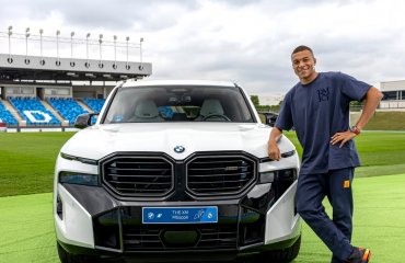 მბაპე თავის პირველ BMW-ის ემშვიდობება | მადრიდელთა მანქანები გასაყიდად გამოვიდა