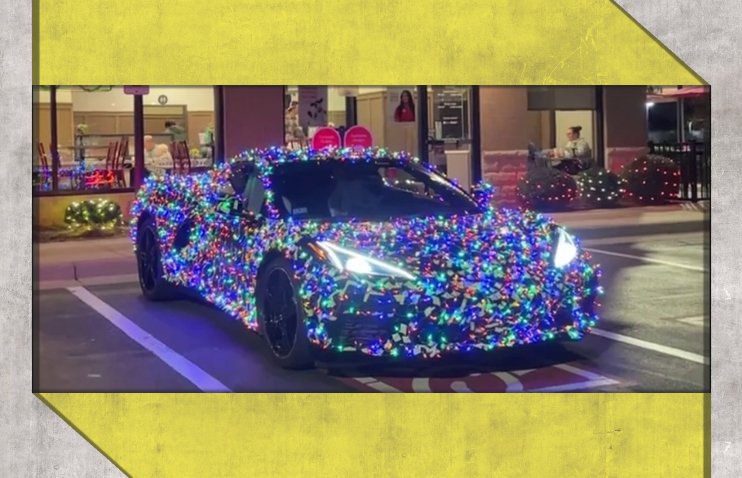 $100 000-იანი Corvette-ის მფლობელმა სპორტქარი 2 500 საშობაო ნათურით მორთო