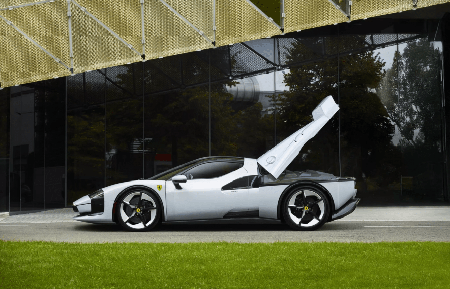 სუპერქარები, ფერარი, ფერარი ეფ40