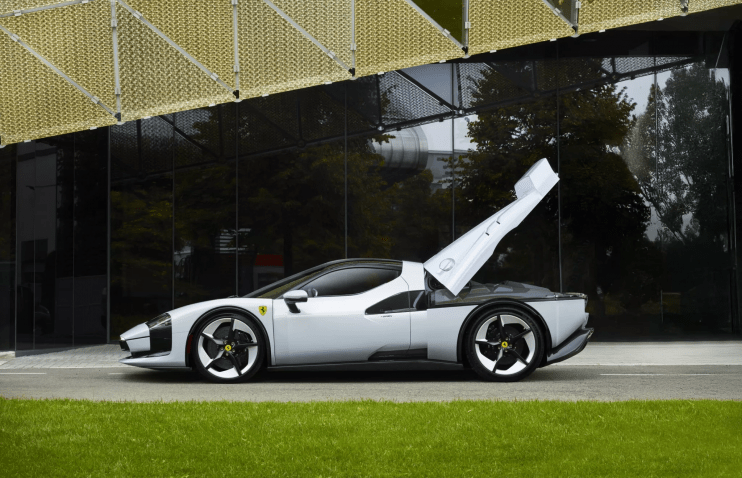 Ferrari F40, რომლის მსგავსიც არ გინახავთ | ლეგენდის შეურაცხყოფა?