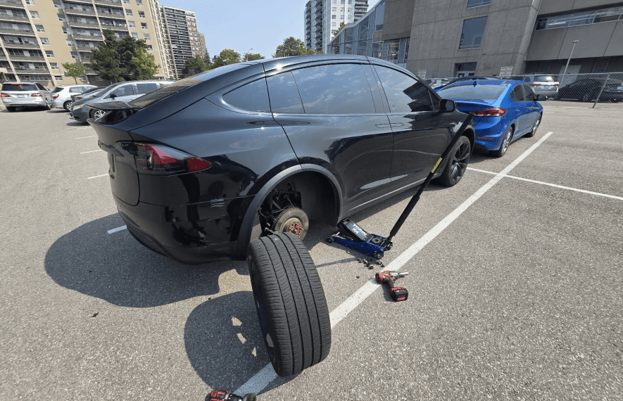 კვლევა, საბურავები, ელექტრომობილები