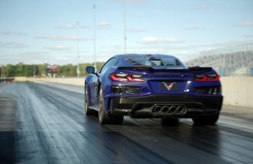 მეფე აქ არის — Chevy Corvette ZR1X-ს 100კმ/სთ-მდე ასაჩქარებლად 1.68 წამი დასჭირდა