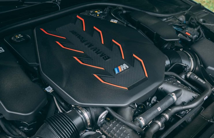 BMW დიდ ძრავებზე უარის თქმას არ აპირებს | რა გეგმა აქვს ავტომწარმოებელს?