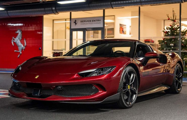 Formula 1-ის ფრანგი მრბოლელი თავის რევოლუციურ Ferrari-ის ყიდის