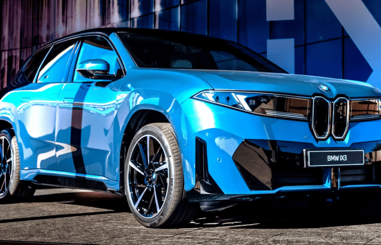BMW iX3-ზე მოთხოვნა იმდენად მაღალია, რომ 2026 წლის მოდელები წინასწარ ამოიყიდა