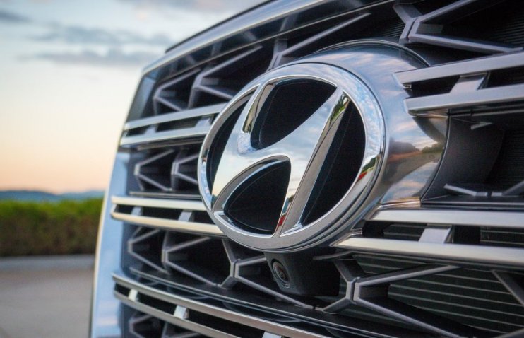უსაფრთხოების პრობლემების გამო, Hyundai ნახევარ მილიონ SUV-ს უკან გაიწვევს