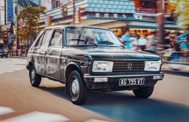 როგორ იმოგზაურა ფრანგმა მძღოლმა პარიზიდან ტოკიომდე 50 წლის Peugeot 104-ით?