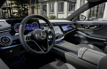 ისტორიაში პირველად, Mercedes S-Class-ში ნაჭრის სავარძლებს ვიხილავთ