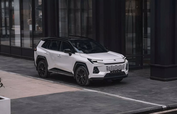 Toyota არაჰიბრიდულ RAV4-ს მხოლოდ ერთ რეგიონში შეინარჩუნებს