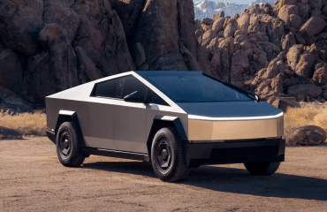 Tesla-მ Cybertruck-ის „ბიუჯეტური“ ვერსია გამოუშვა, რომელიც დაგეგმილზე 20 000-ით ძვირია