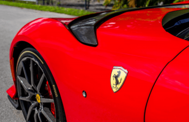 იხილეთ Ferrari, რომლის ფასიც გამოშვებიდან 3 წელიწადში გაოთხმაგდა