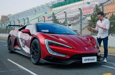 Rimac-ის „დამტვრევის“ შემდეგ, ჰამონდმა 2 978 ცხ.ძ-იანი BYD გამოსცადა