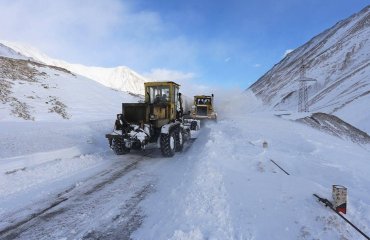უამინდობის გამო, საქართველოში, საავტომობილო გზების ნაწილზე მოძრაობა შეზღუდულია | განახლებადი
