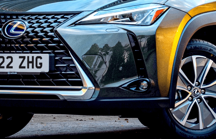 Lexus-მა არც ისე პოპულარული ელექტრომობილის წარმოება შეწყვიტა