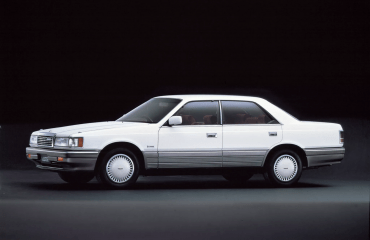 Mazda-ს დავა Ferrari-სთან | იტალიელებს პირველი EV-ისთვის სახელის შეცვლა მოუწევთ?