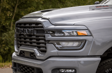 Ram-ი ახალი კომპლექტაციების მქონე სატვირთოების შეკვეთებს ვეღარ აუდის