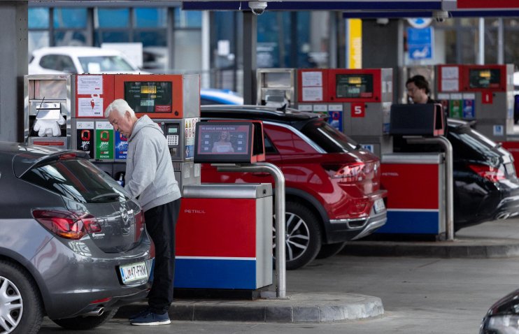 სლოვენიაში საწვავის რაციონირების სისტემა ამოქმედდა