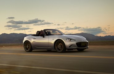 ოფიციალურად, მომდევნო თაობის Mazda MX-5 შიგაწვისძრავიანი იქნება