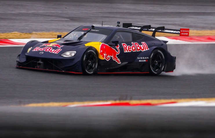 ფერსტაპენმა „ფუჯი სპიდვეიზე“ Nissan-ის Super GT გამოცადა