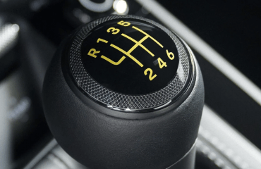 მექანიკური გადაცემათა კოლოფი ისტორიას ბარდება: გაერთიანებული სამეფოს ბაზრის მონაცემები