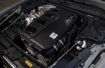 Mercedes-ი 4-ცილინდრიანი SL-ის წარმოებას წყვეტს, თუმცა მას უკეთესი ვერსიით ანაცვლებს