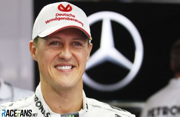 შუმახერის Mercedes-Benz SLK საშუალო კლასის მოდელის ფასად იყიდება