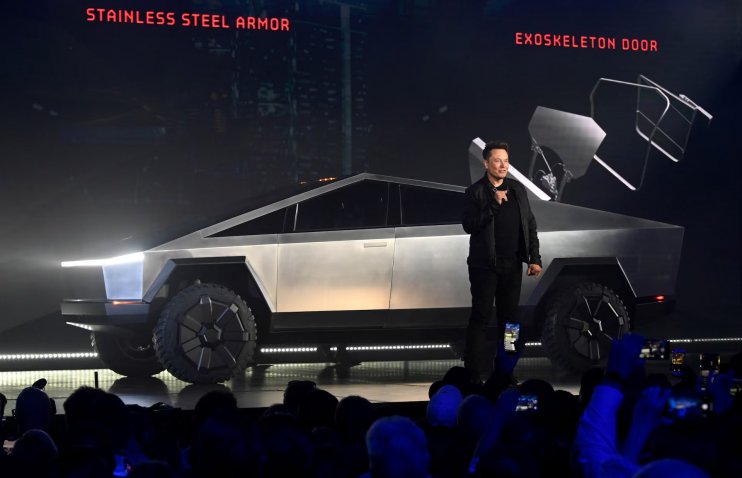 ყოველი მეხუთე Tesla Cybertruck-დან ერთი თვითონ მასკმა შეიძინა