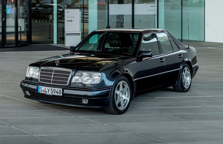 Mercedes-მა თავისი საუკეთესო სედანი Porsche-სთან ერთად ააწყო | ახლა მისი ნახვა თქვენც შეგიძლიათ