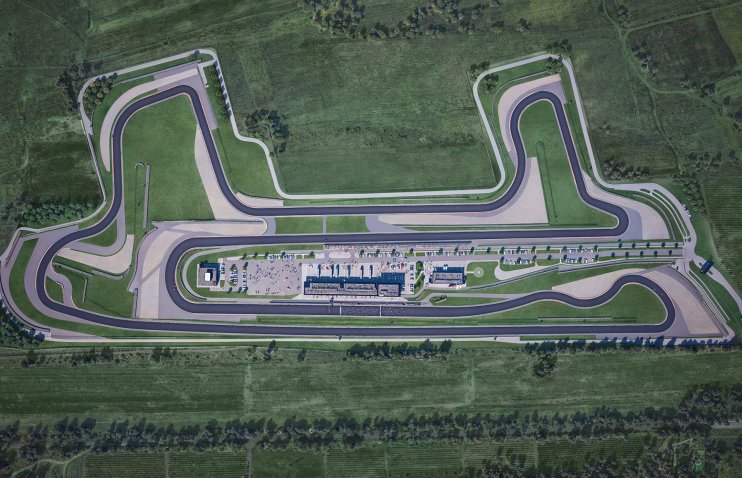 ბულგარელმა მილიარდერმა ბავშვობის ოცნება ქვეყნის პირველ საერთაშორისო ავტოდრომად აქცია